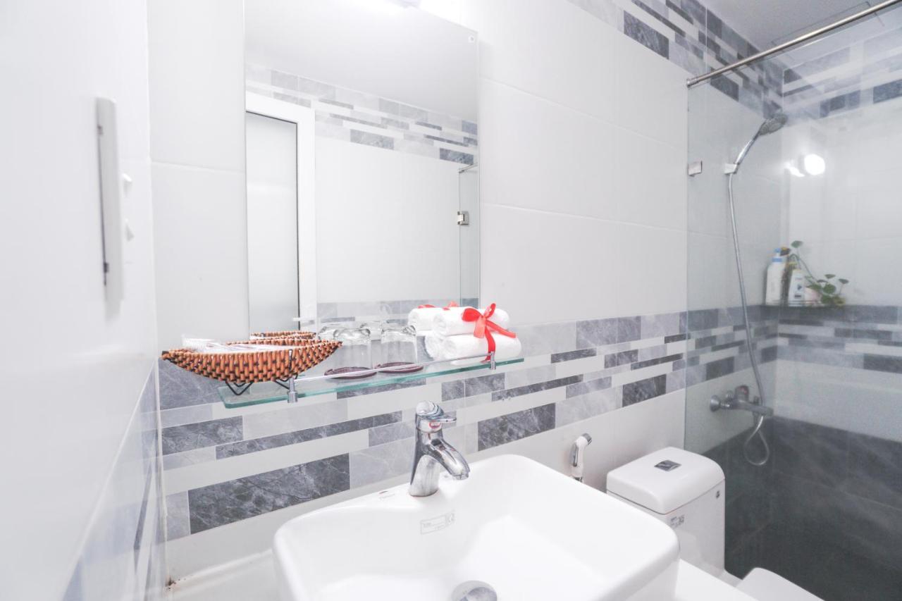 Kiss Hotel Tan Binh Ho Chi Minh City Bagian luar foto
