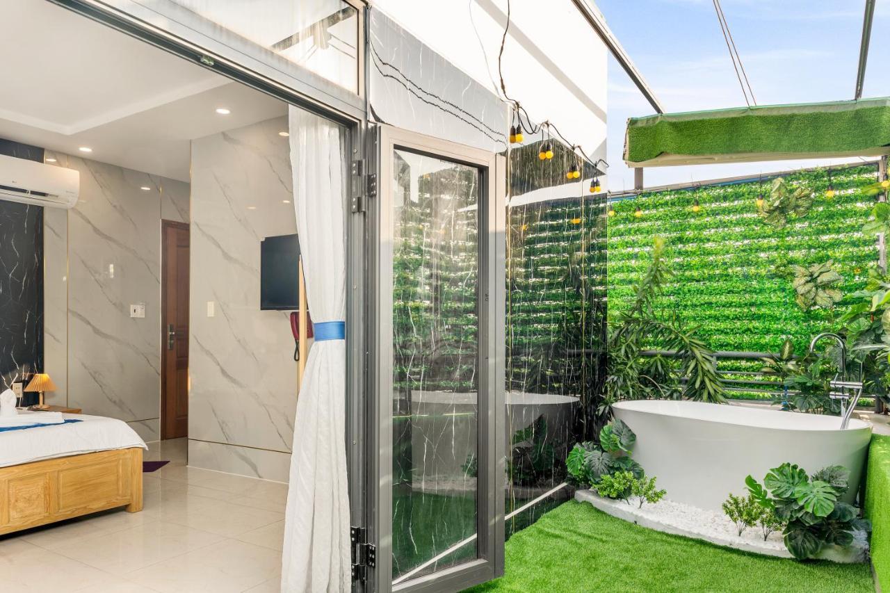 Kiss Hotel Tan Binh Ho Chi Minh City Bagian luar foto