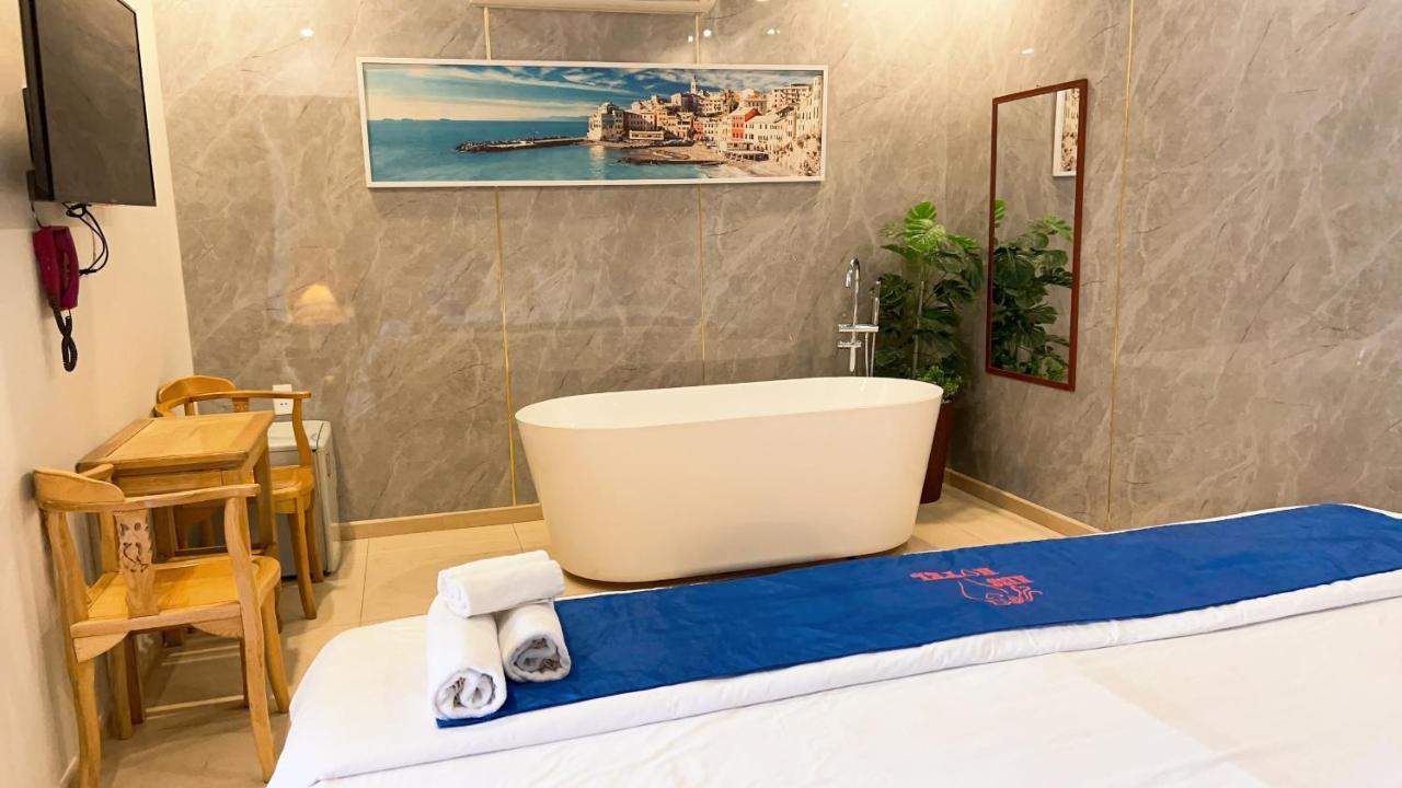 Kiss Hotel Tan Binh Ho Chi Minh City Bagian luar foto