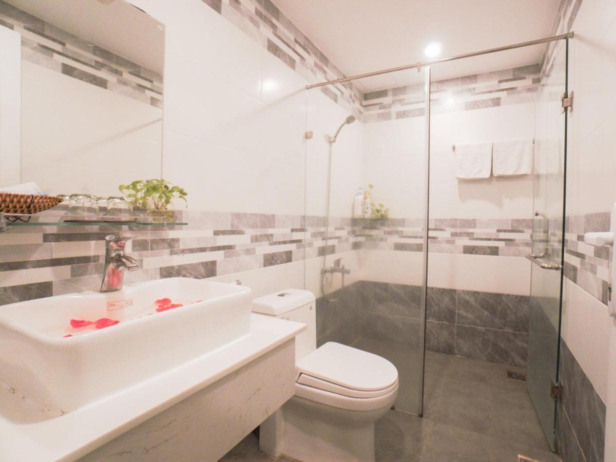 Kiss Hotel Tan Binh Ho Chi Minh City Bagian luar foto